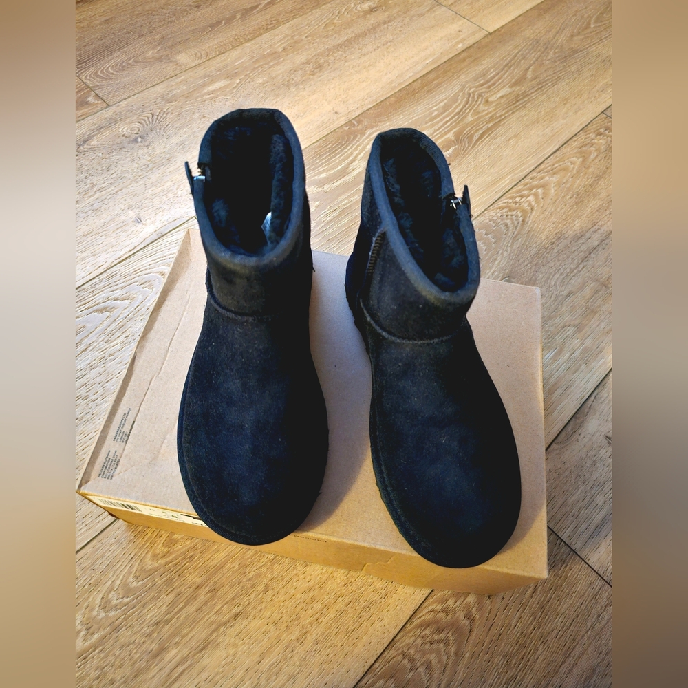 UGG Classic Mini Bailey Zip Black Suede Boots